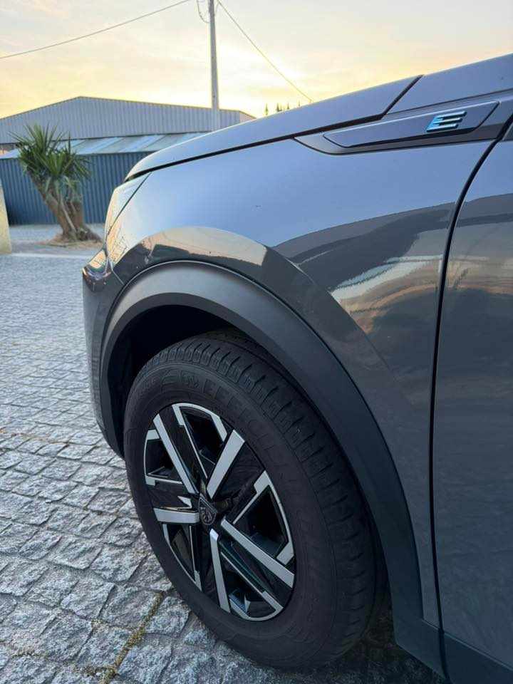 peugeot-2008-e-2008-2024-eletrico