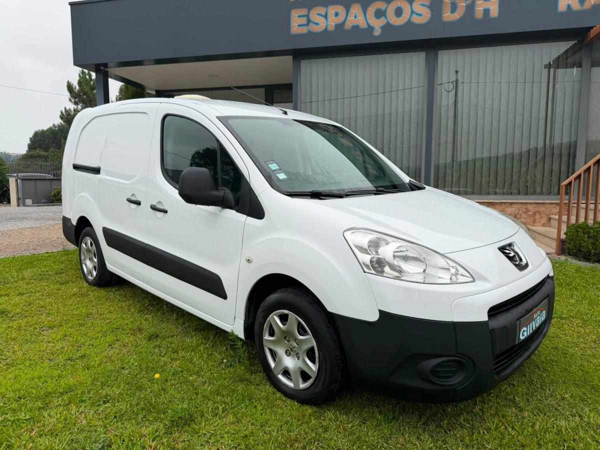 peugeot-partner-1-6-hdi-2011-diesel-1560cc