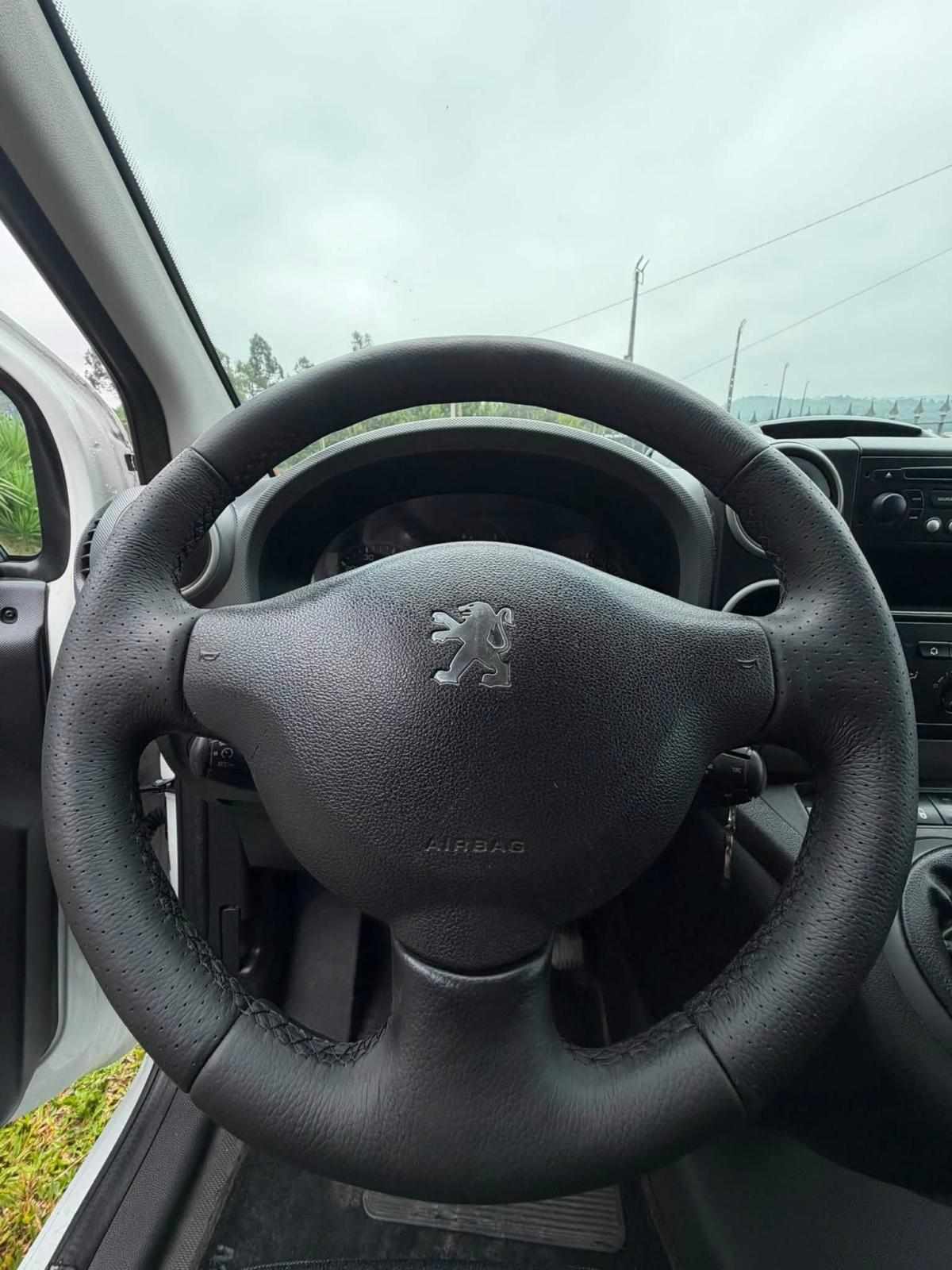 peugeot-partner-1-6-hdi-2011-diesel-1560cc