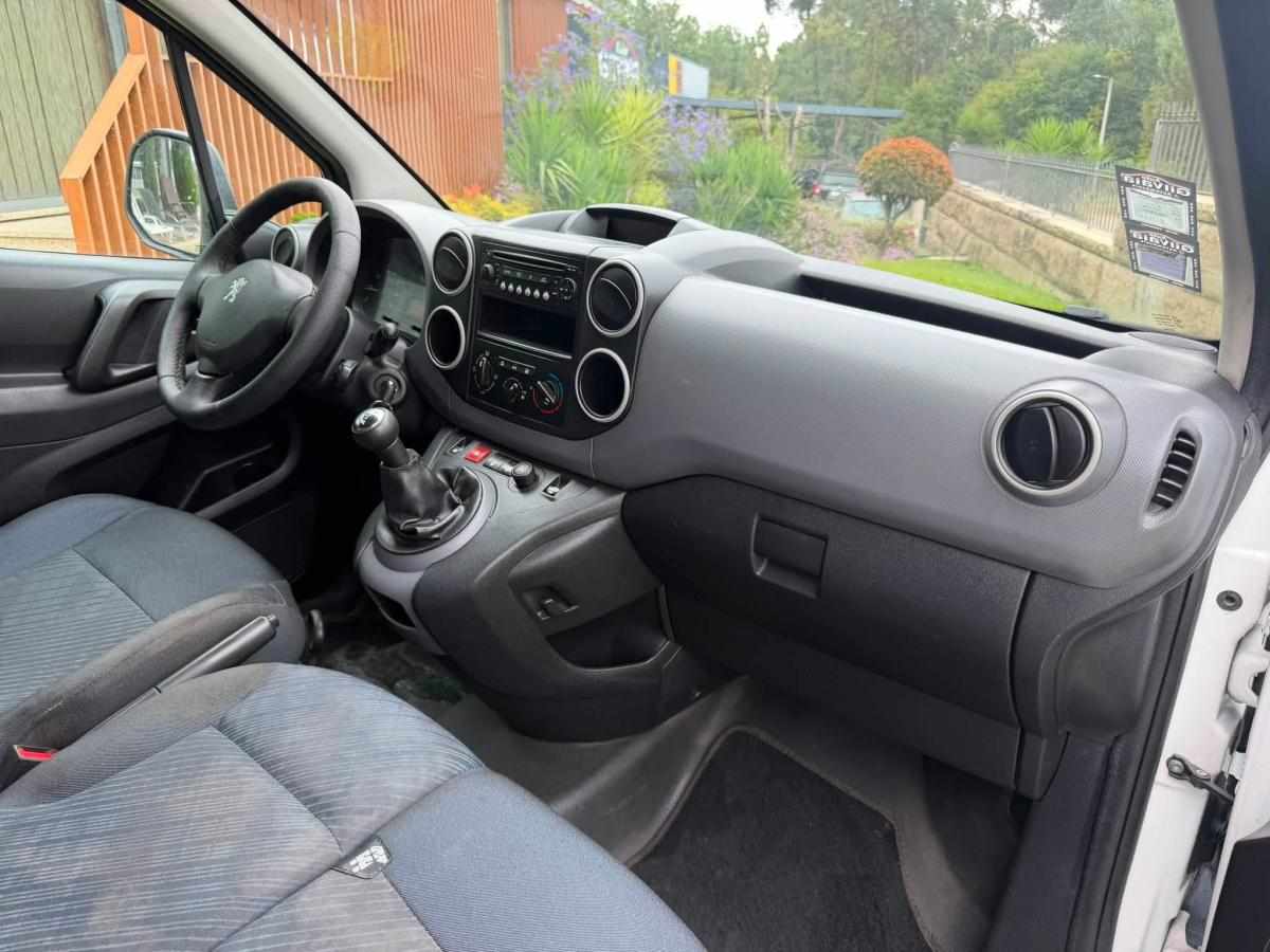 peugeot-partner-1-6-hdi-2011-diesel-1560cc