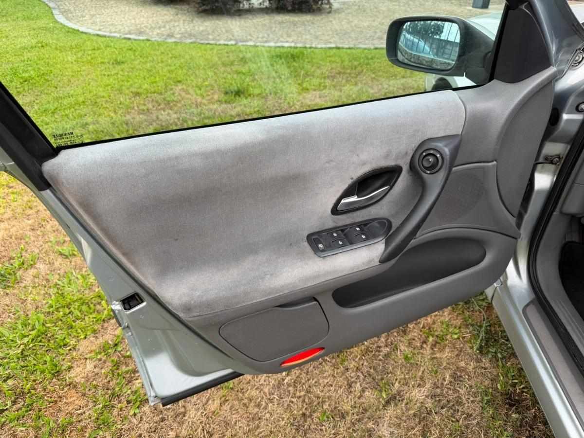 renault-laguna-1-9-dci-2001-diesel-1870cc