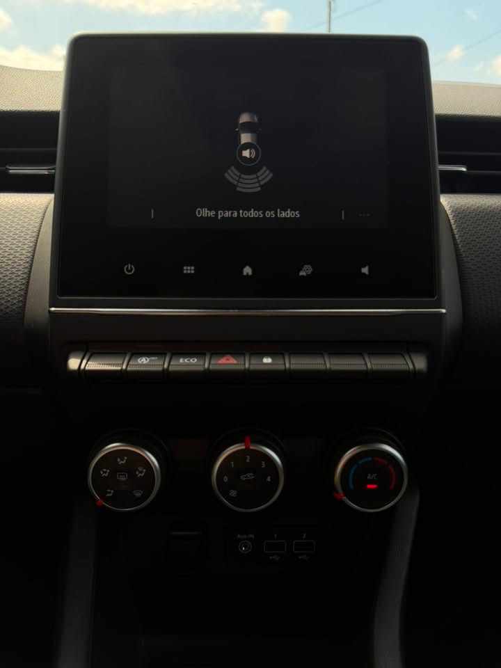 renault-clio-1-0-tce-2021-gasolina-999cc