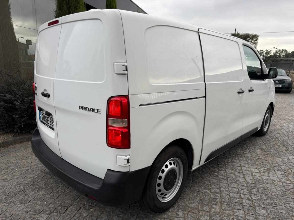toyota-proace-1-6d-4d-l1-2016-diesel-1560cc