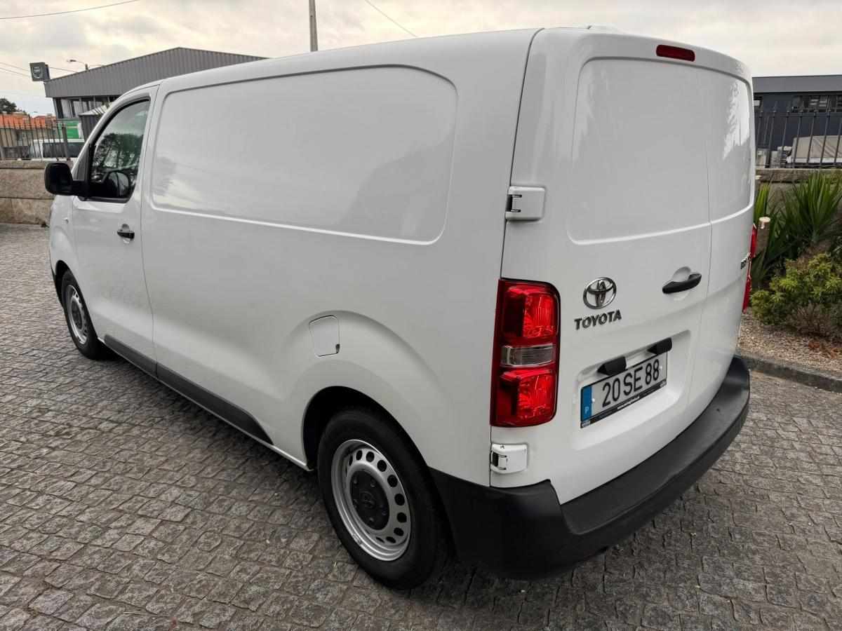 toyota-proace-1-6d-4d-l1-2016-diesel-1560cc