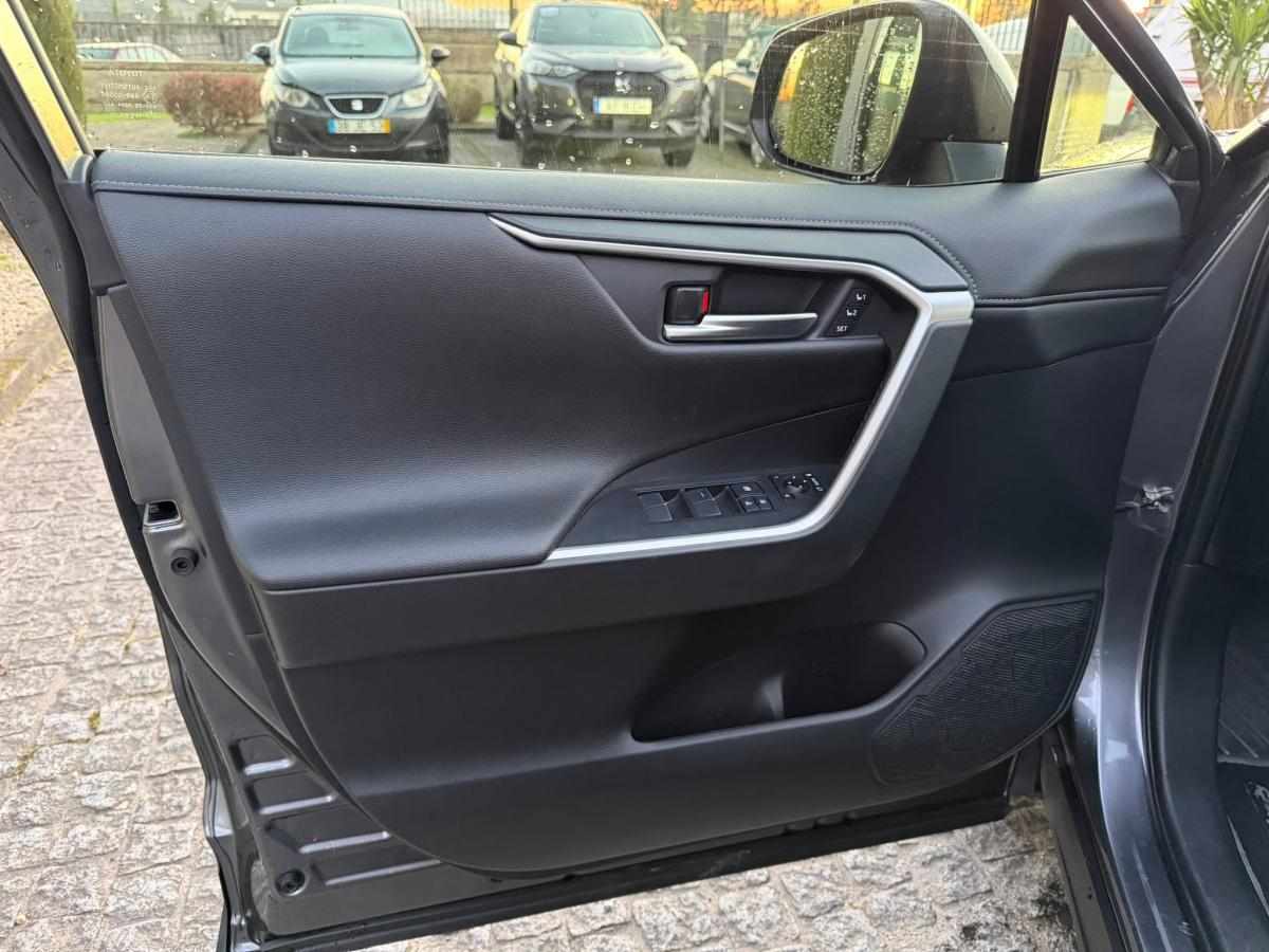 toyota-rav4-2-5-hybrid-2020-gasolina-2487cc