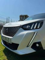 peugeot-2008-e-2008-2021-eletrico