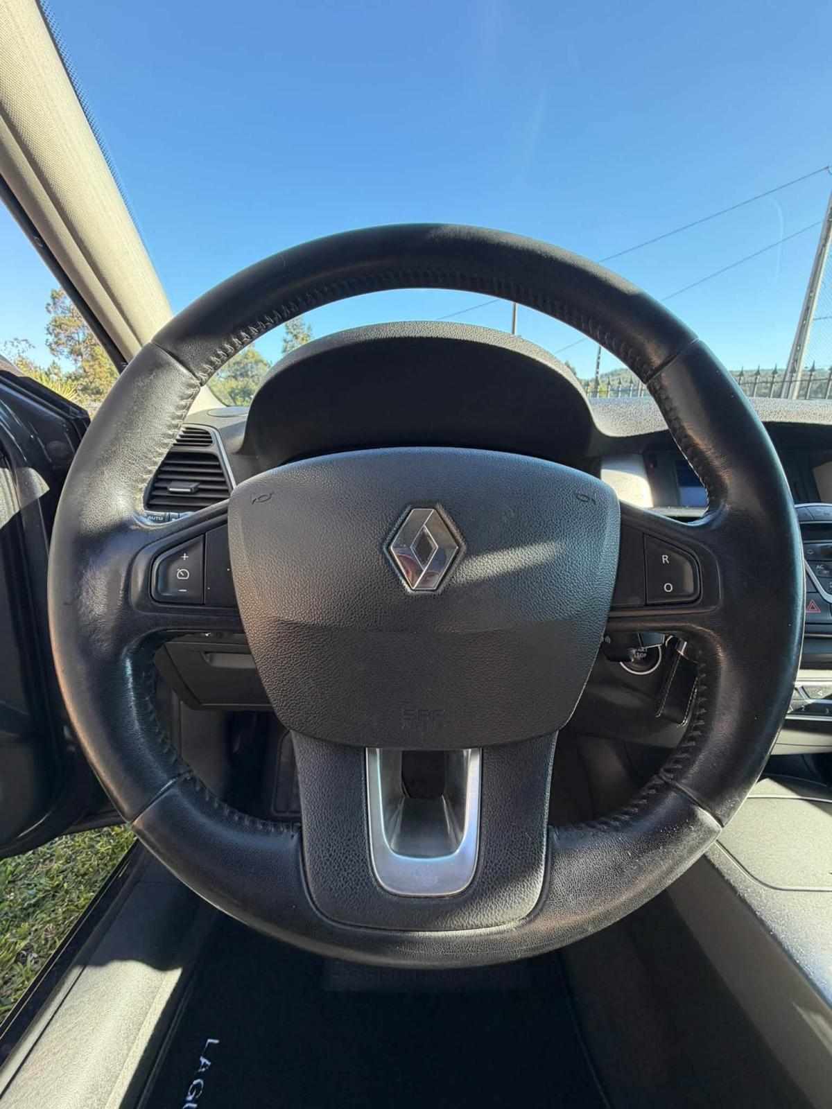renault-laguna-1-5-dci-eco2-2012-diesel-1461cc