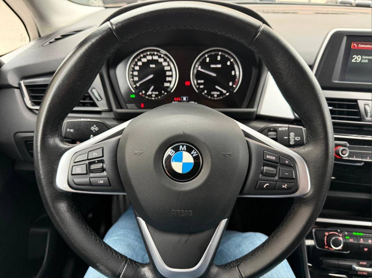 bmw-serie-2-2019-diesel-1496cc