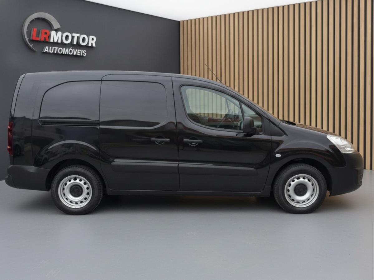 peugeot-partner-2017-diesel-1560cc