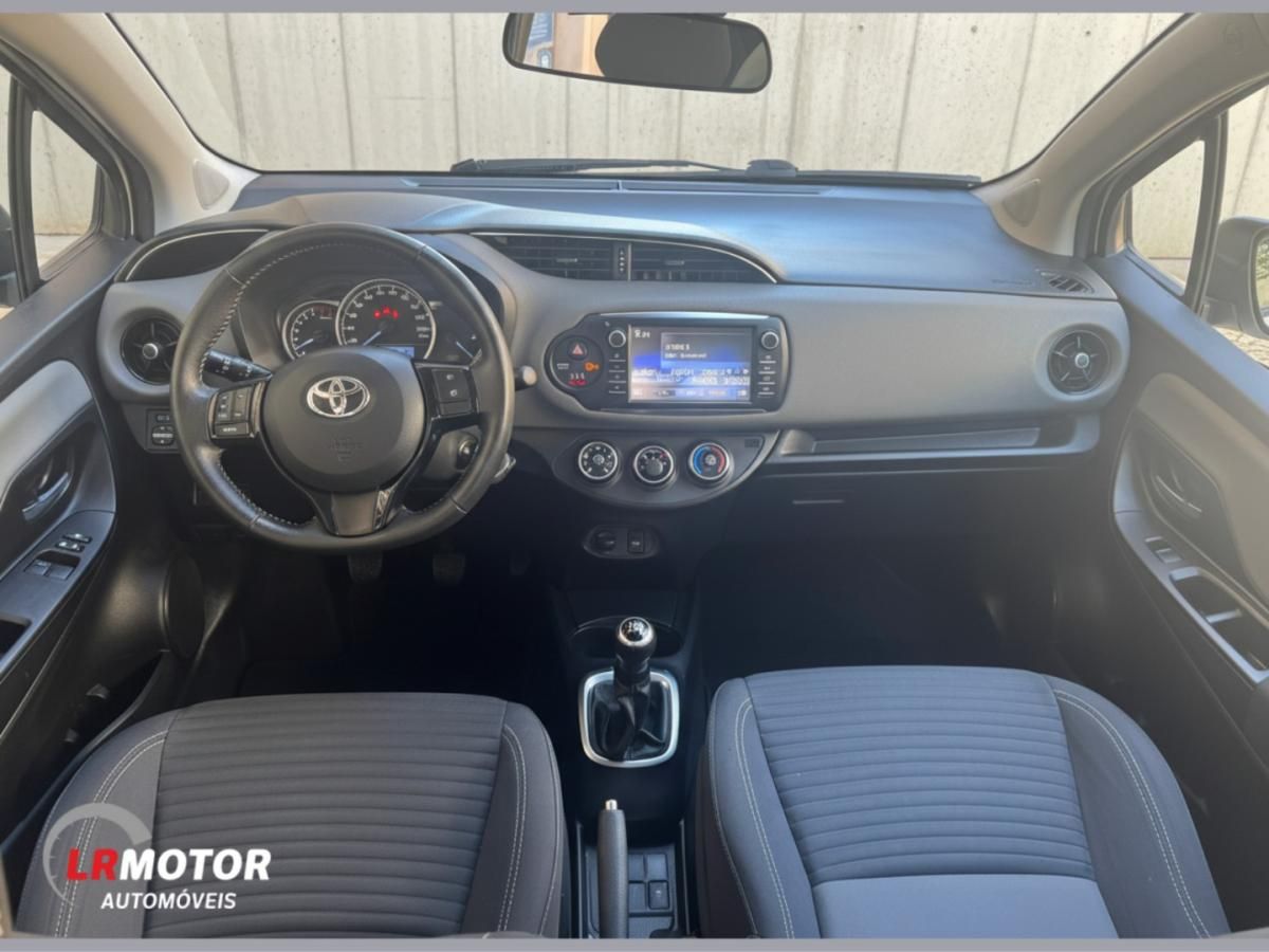 toyota-yaris-2020-gasolina-998cc