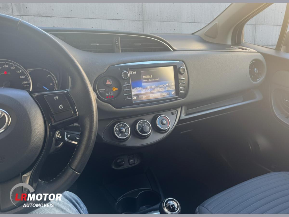 toyota-yaris-2020-gasolina-998cc