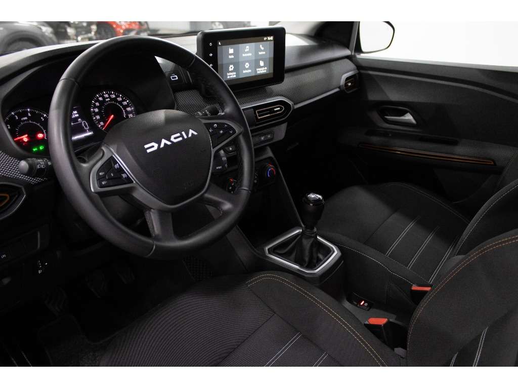 dacia-sandero-2023-gpl-999cc