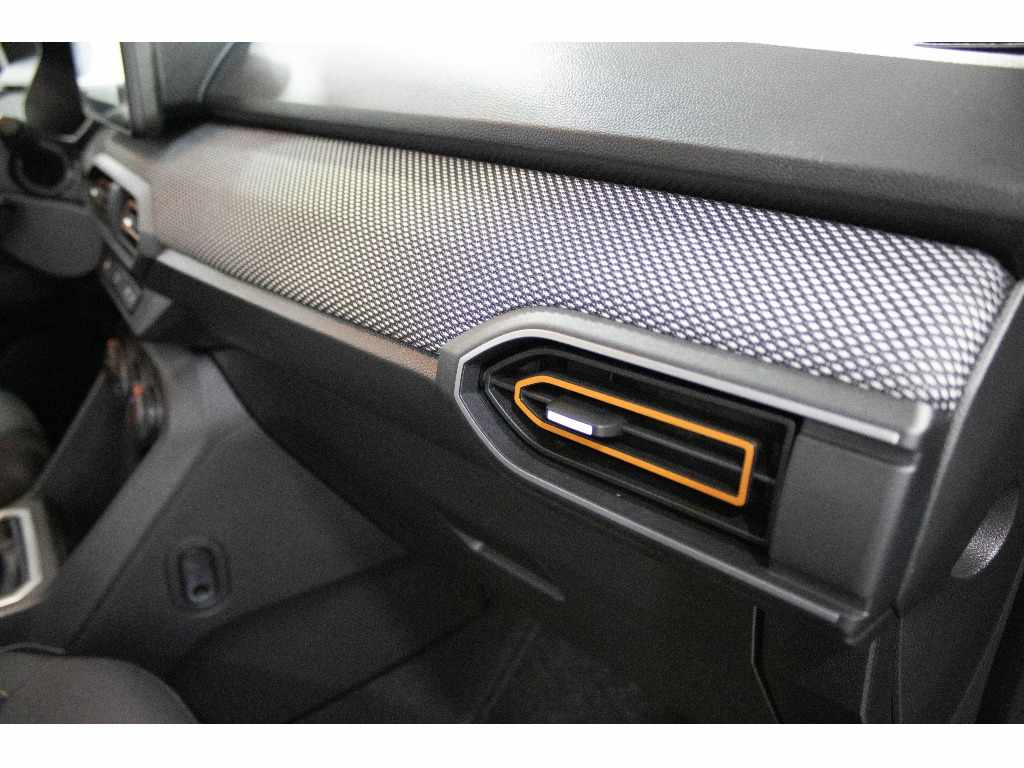 dacia-sandero-2023-gpl-999cc