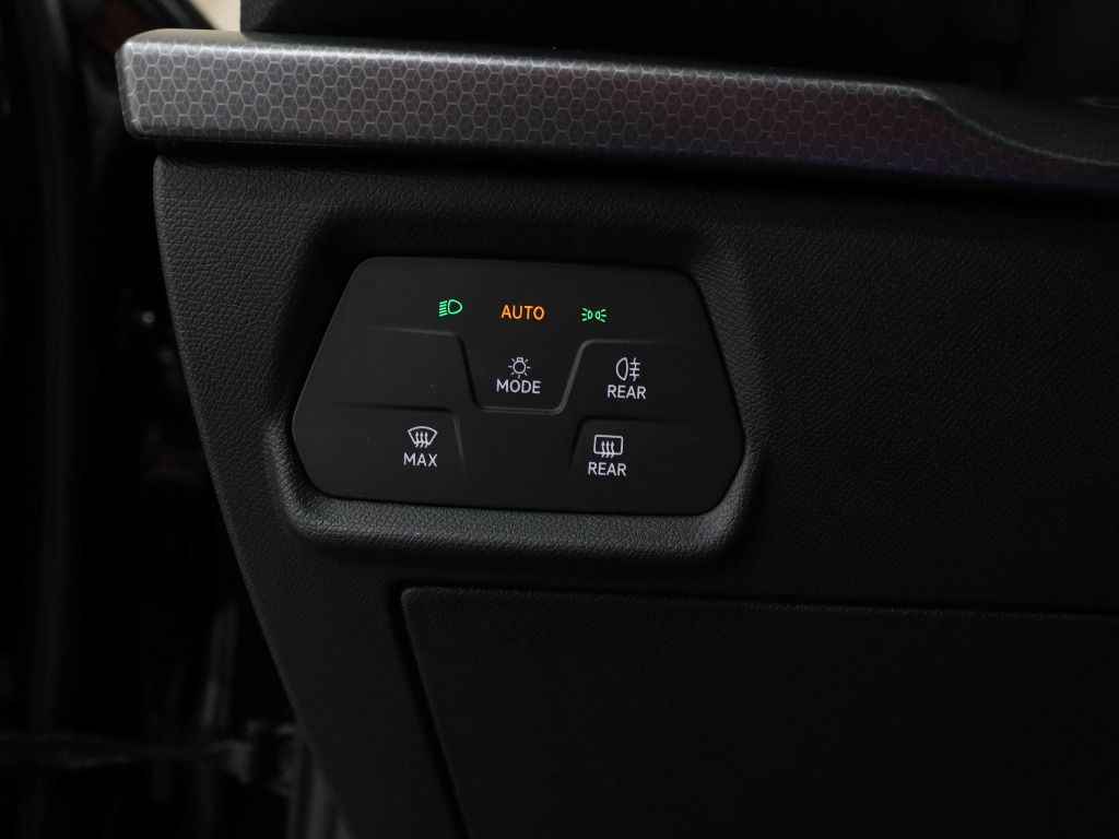 seat-leon-st-2026-hibrido-a-gasolina-1498cc