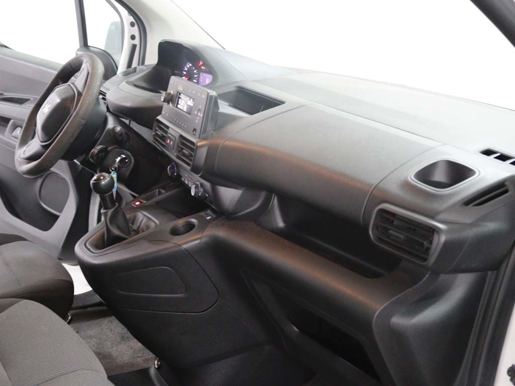 peugeot-partner-2020-diesel-1499cc