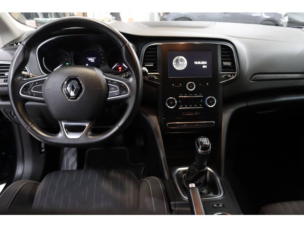 renault-megane-sport-tourer-2019-diesel-1461cc