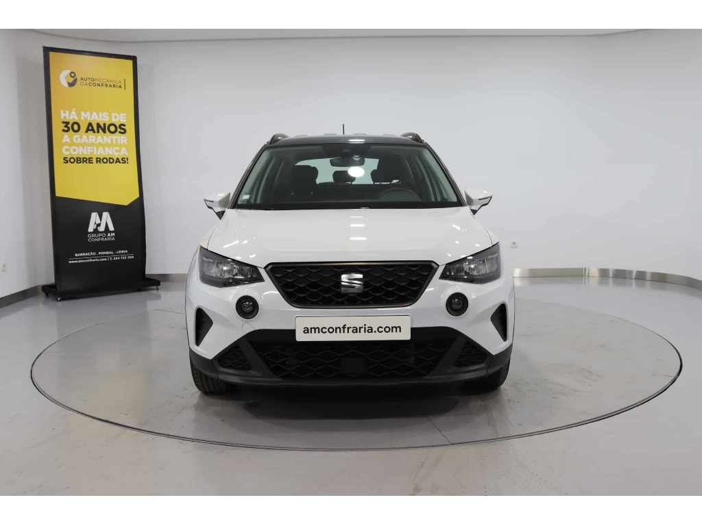 seat-arona-2023-gasolina-999cc
