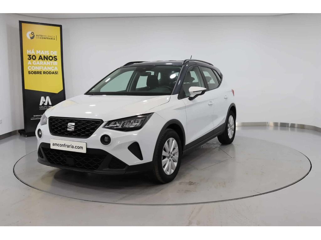 seat-arona-2023-gasolina-999cc