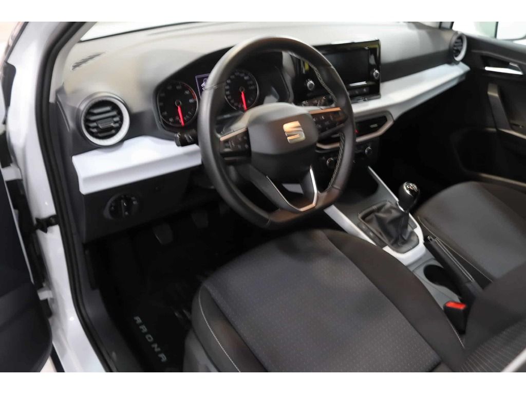 seat-arona-2023-gasolina-999cc