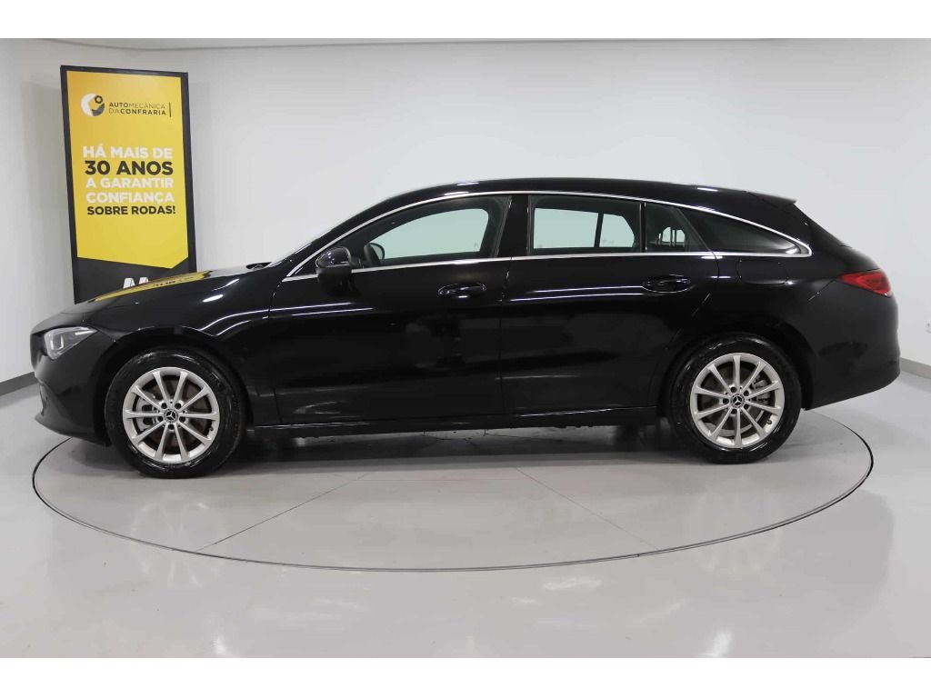 mercedes-benz-cla-2022-hibrido-1332cc