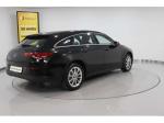 mercedes-benz-cla-2022-hibrido-1332cc