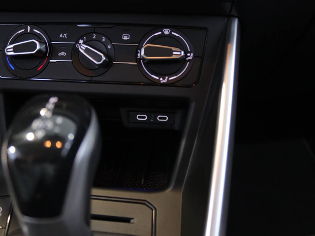 volkswagen-polo-2025-gasolina-999cc