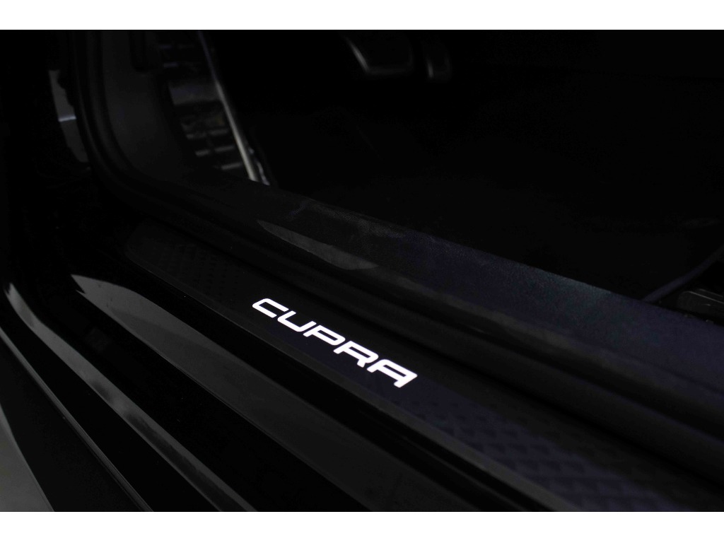 cupra-leon-sportstourer-2024-gasolina-1498cc