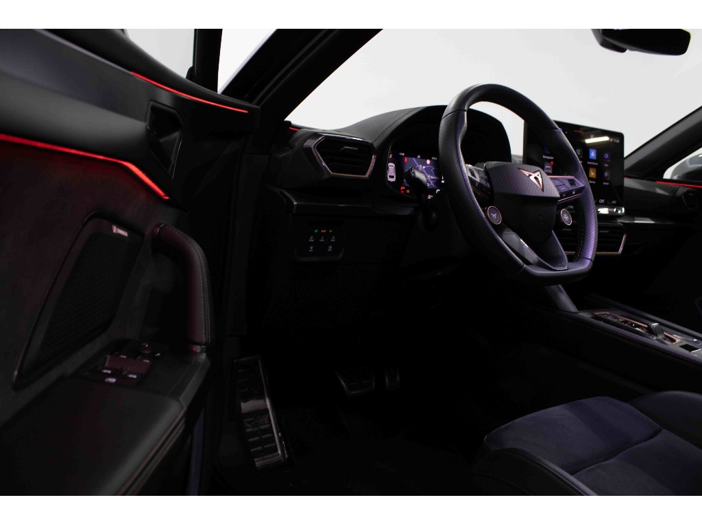 cupra-leon-sportstourer-2024-gasolina-1498cc
