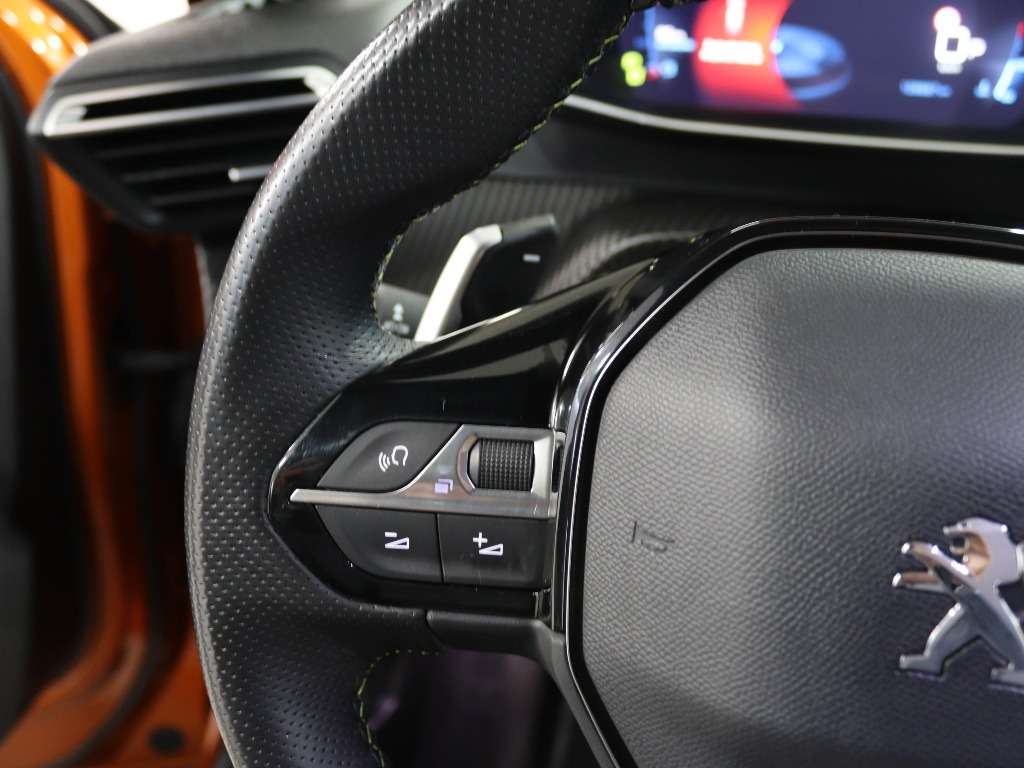 peugeot-2008-2020-gasolina-1199cc