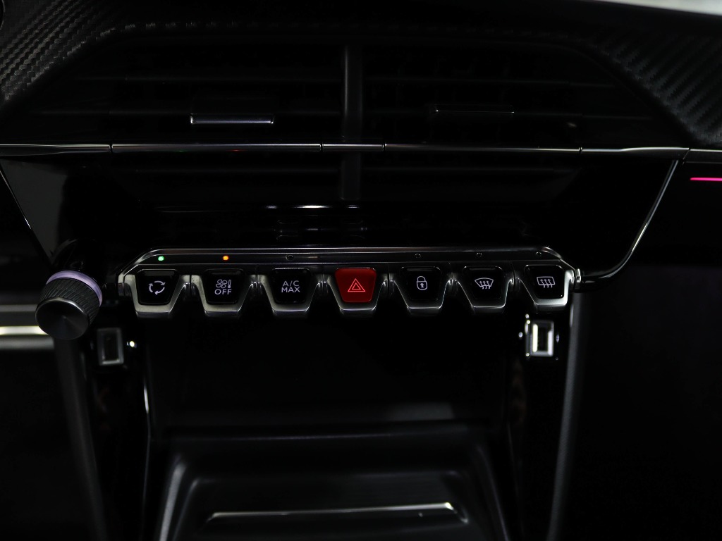 peugeot-2008-2020-gasolina-1199cc