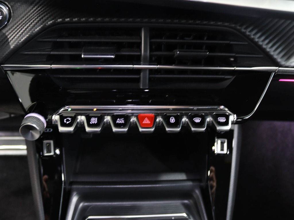 peugeot-2008-2020-gasolina-1199cc