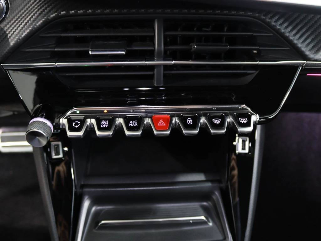 peugeot-2008-2020-gasolina-1199cc