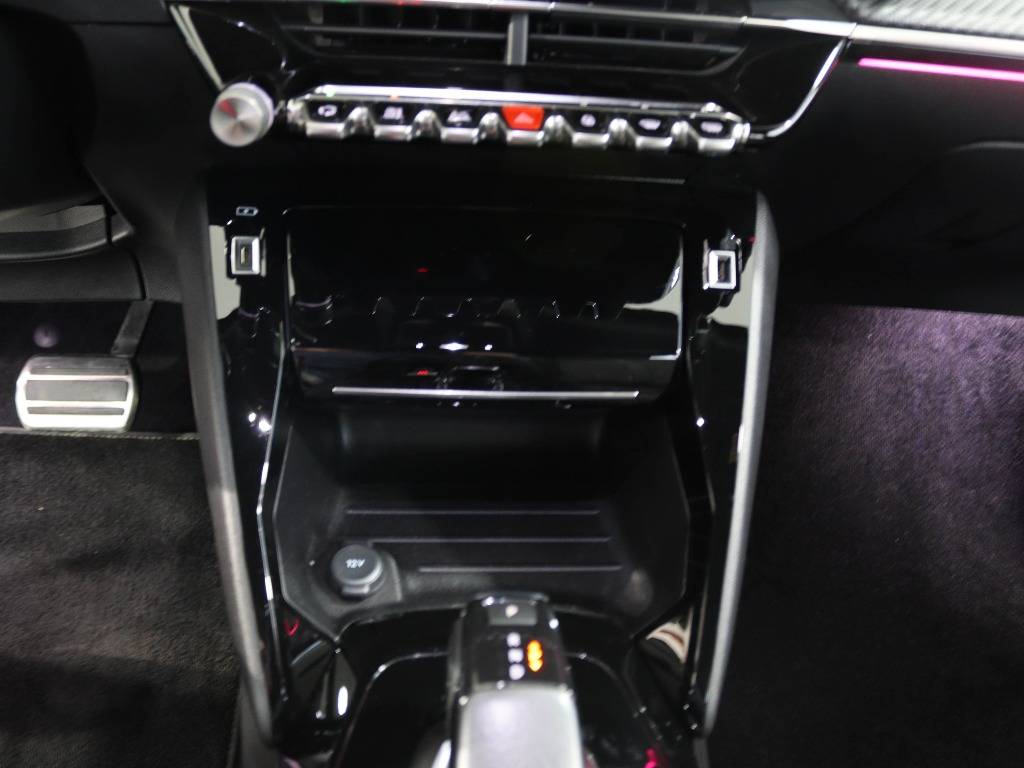 peugeot-2008-2020-gasolina-1199cc