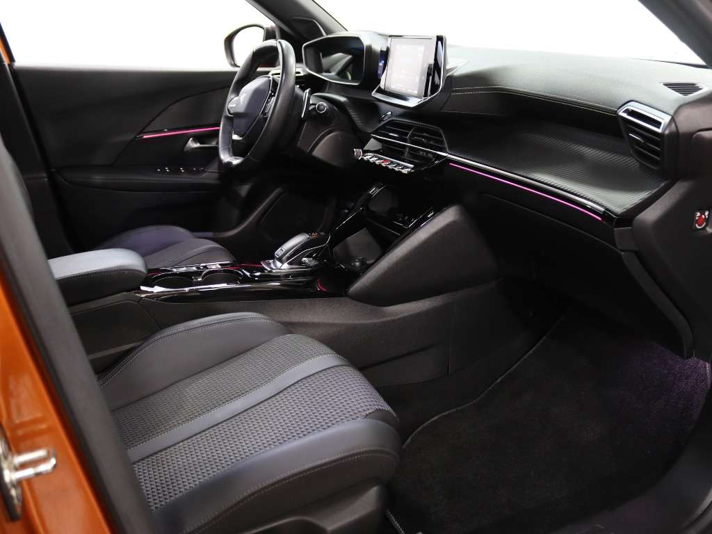peugeot-2008-2020-gasolina-1199cc