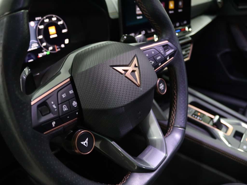 cupra-leon-sportstourer-2024-gasolina-1498cc