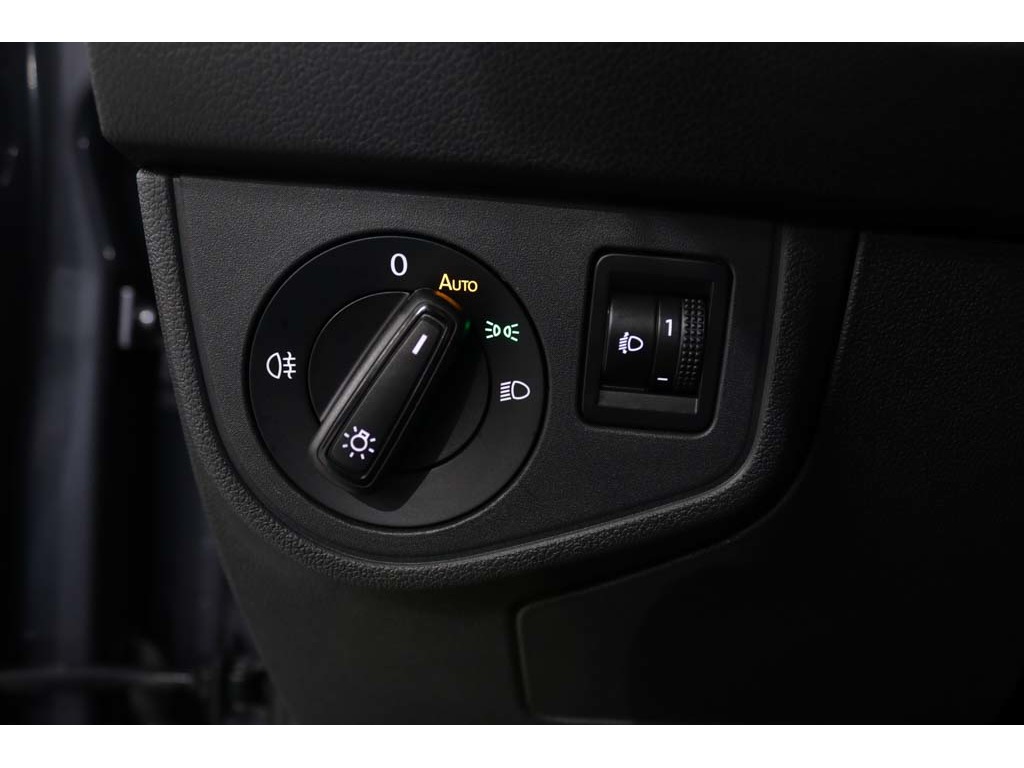 volkswagen-taigo-2025-gasolina-999cc