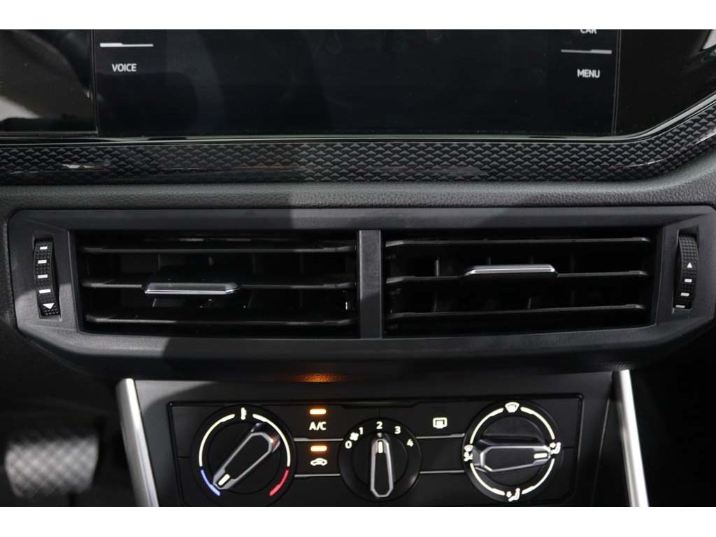 volkswagen-taigo-2025-gasolina-999cc