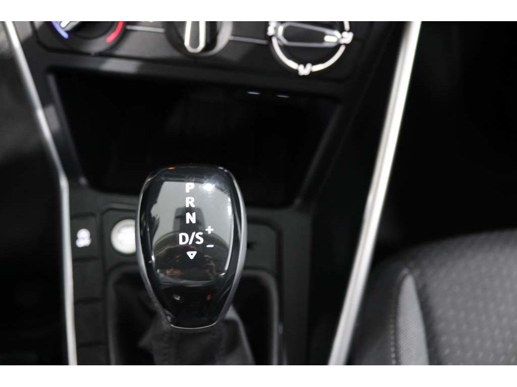 volkswagen-taigo-2025-gasolina-999cc