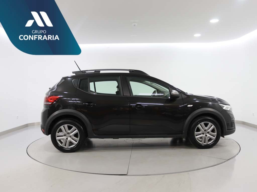 dacia-sandero-2023-gpl-999cc