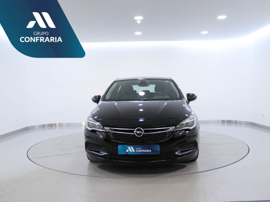opel-astra-2018-diesel-1598cc