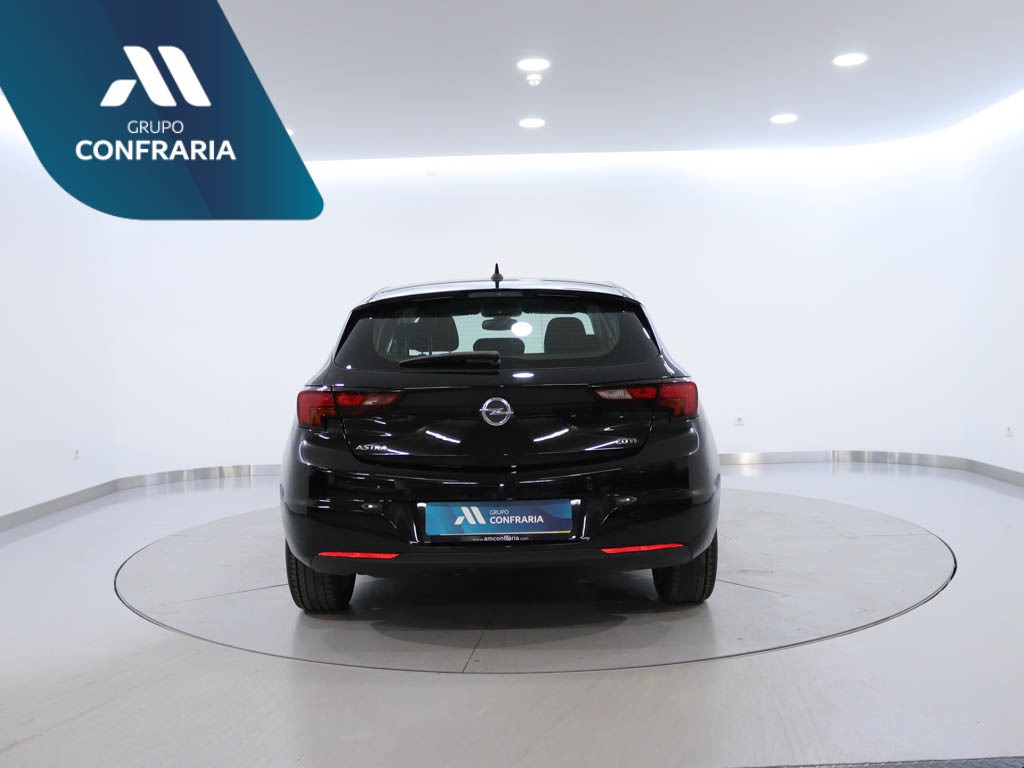 opel-astra-2018-diesel-1598cc