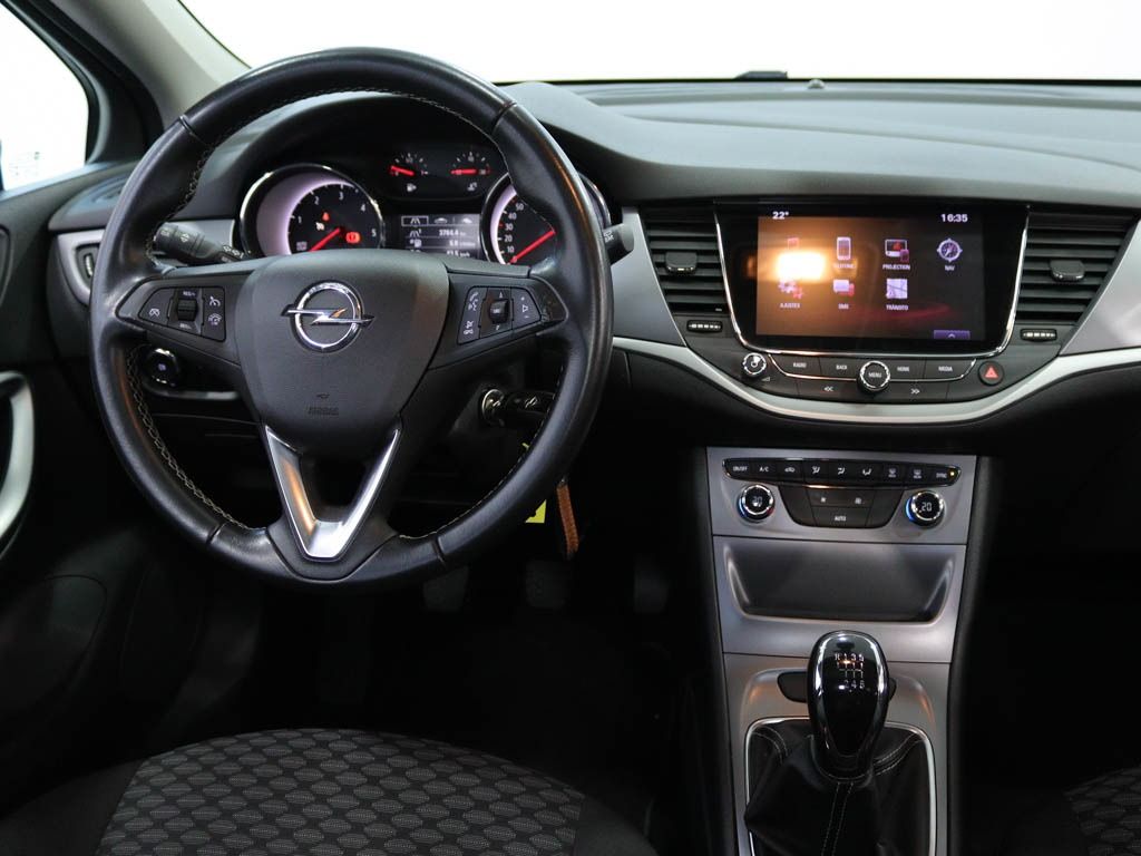 opel-astra-2018-diesel-1598cc