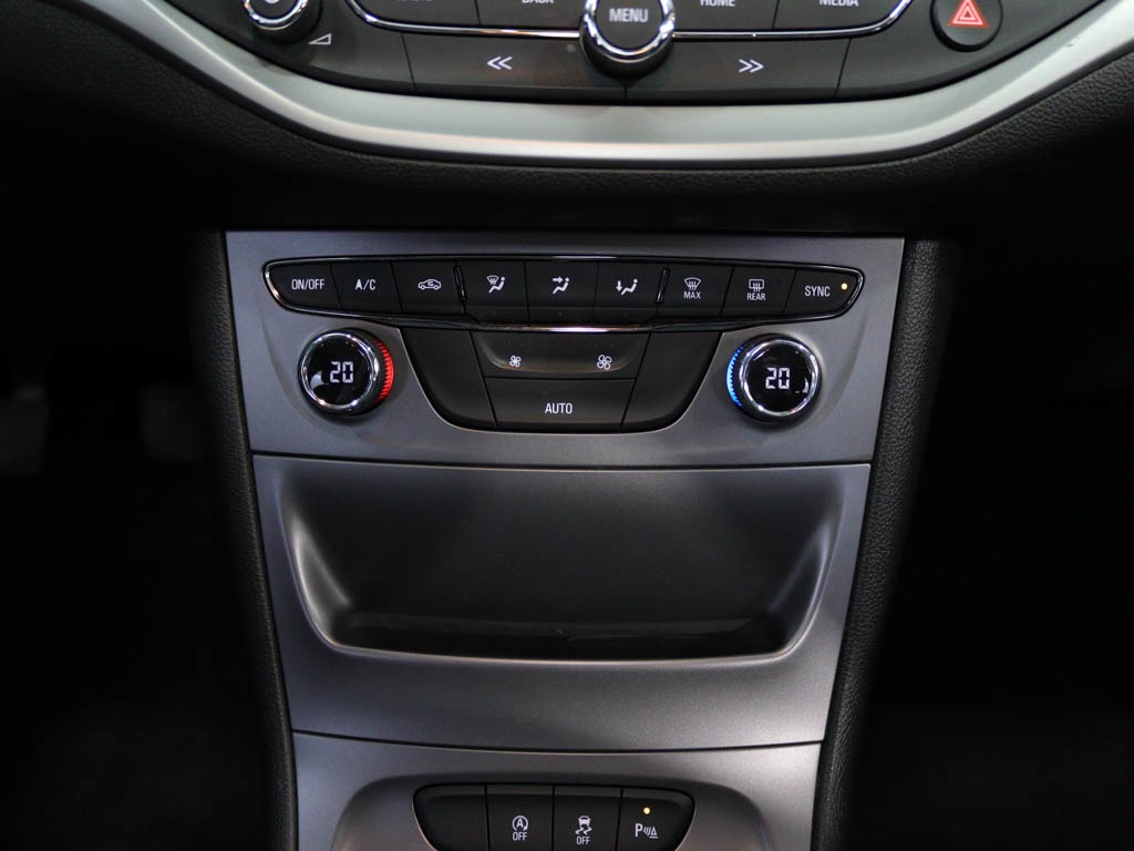 opel-astra-2018-diesel-1598cc