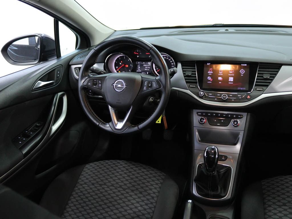 opel-astra-2018-diesel-1598cc