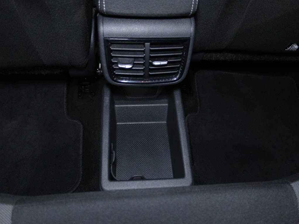 skoda-fabia-2025-gasolina-999cc