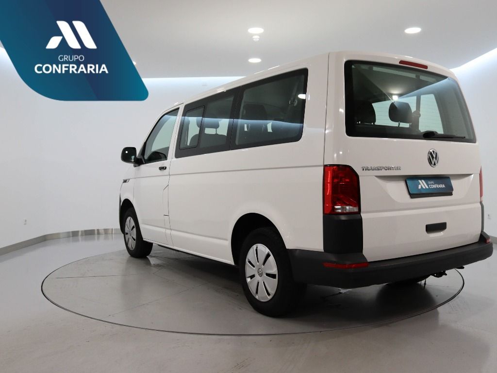 volkswagen-transporter-2021-diesel-1968cc