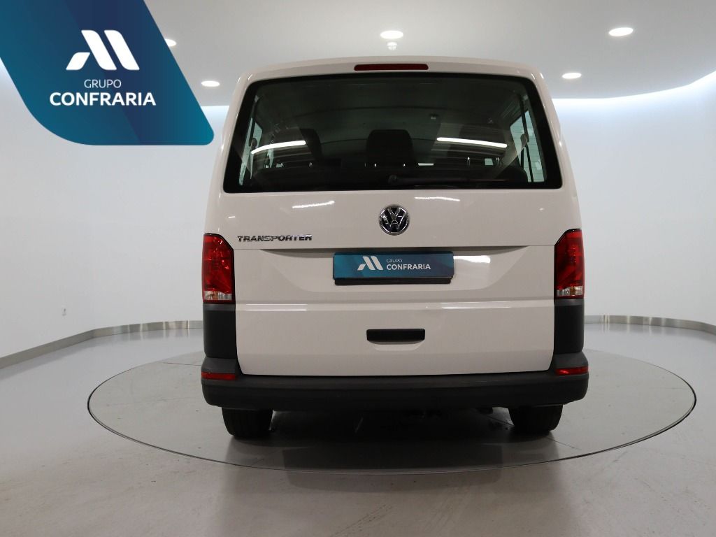 volkswagen-transporter-2021-diesel-1968cc