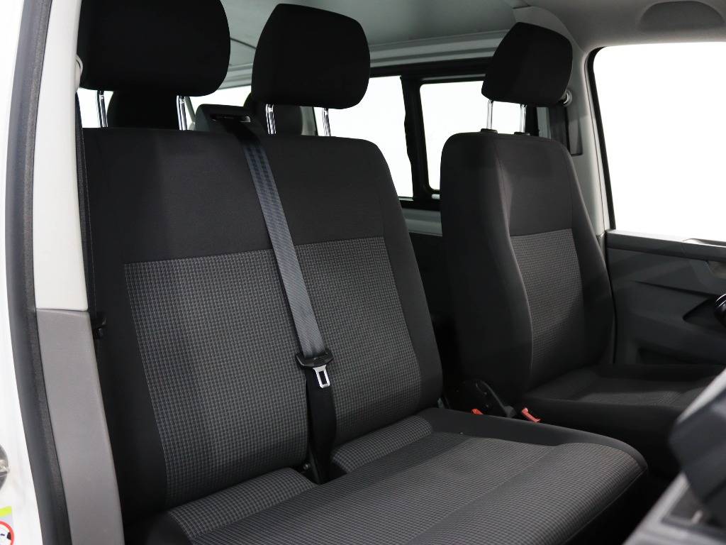 volkswagen-transporter-2021-diesel-1968cc