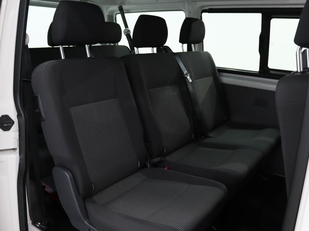 volkswagen-transporter-2021-diesel-1968cc