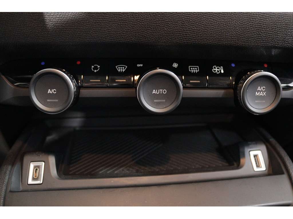 citroen-c4-2024-gasolina-1199cc
